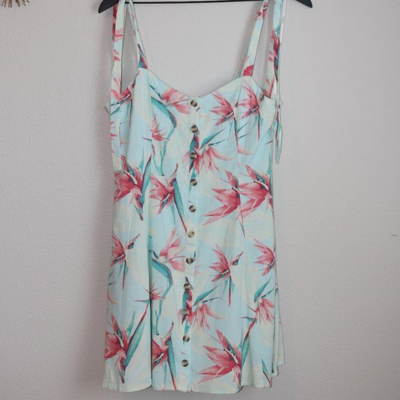 Forever 21 Dresses & Skirts - Bird of Paradise Mini Dress